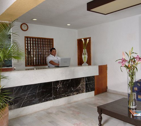 Recepção 24 horas Hotel Faranda Imperial Laguna Cancún